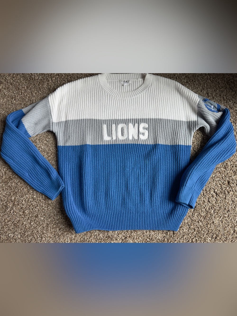 Detroit Lions knit sweater. Size small. Wear by Erin andrews.